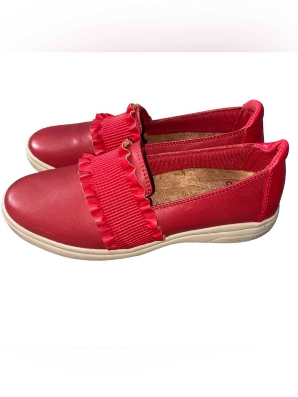Earth Origins NWT Women's Ellis Slip-On Red leather size 7